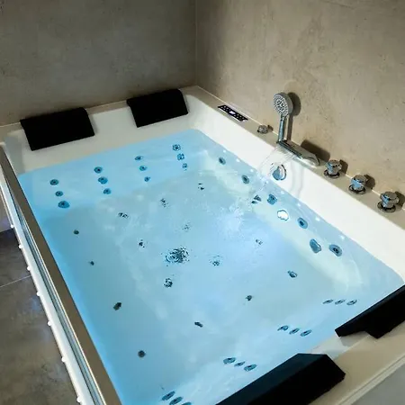 Maison Muguet 2 Spa-parking-colmar Casa vacanze Wickerschwihr