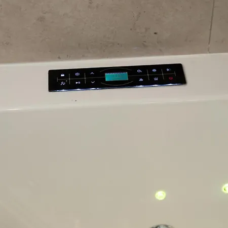 Maison Muguet 2 Spa-parking-colmar